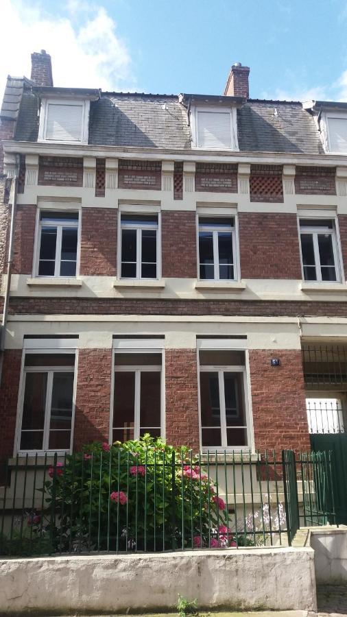 Ferienwohnung Loft 4 Du Temple Hypercentre & Parking Cambrai Exterior foto
